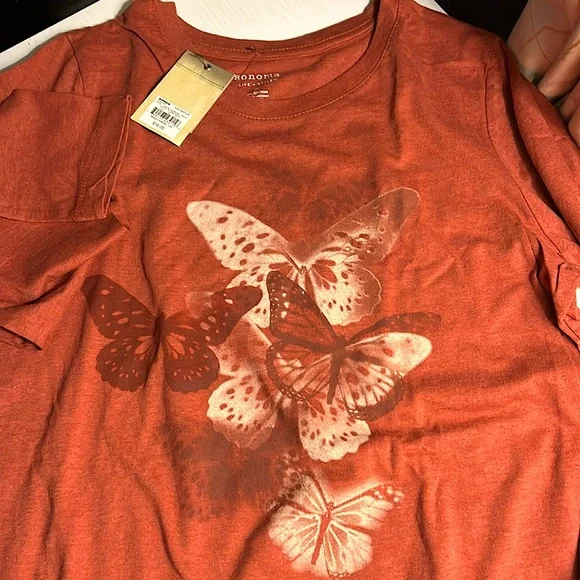 NWT Crew neck long sleeve cotton shirt maroon color Sz M - Picture 2 of 3